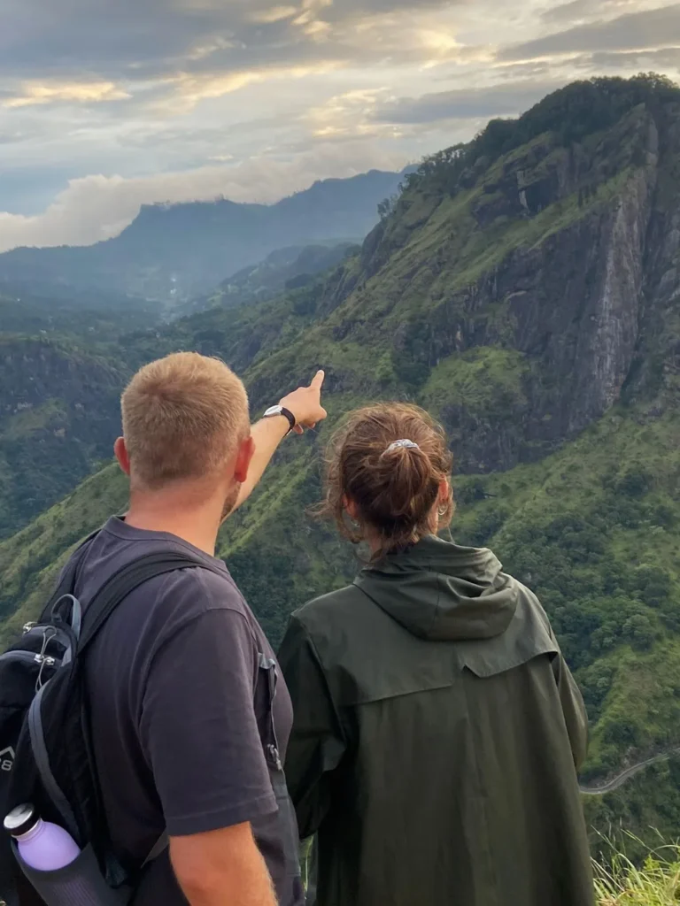 Ceylon Luxury Hills and Maldives Cruise tour 